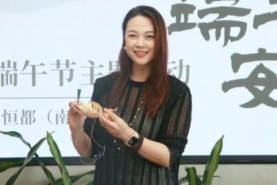 1753169372749557.jpg 4e1ec7e0bf479eb5ce8a7aca42a50ed7.jpg